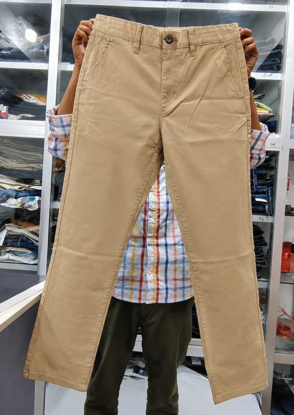 American Eagle Everyday Twill, Camel, held up in-store