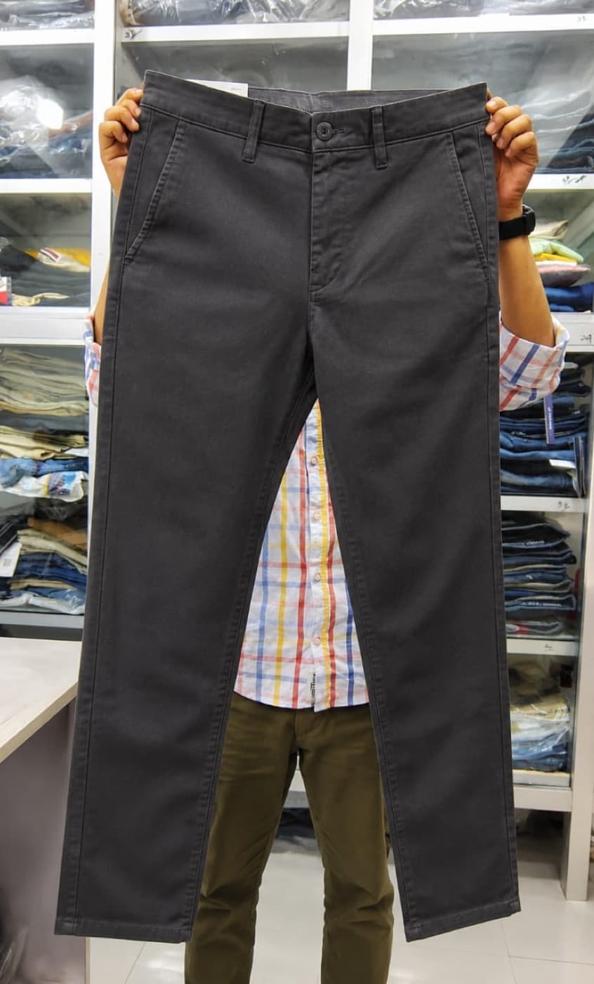 American Eagle Everyday Twill, Charcoal, held up in-store